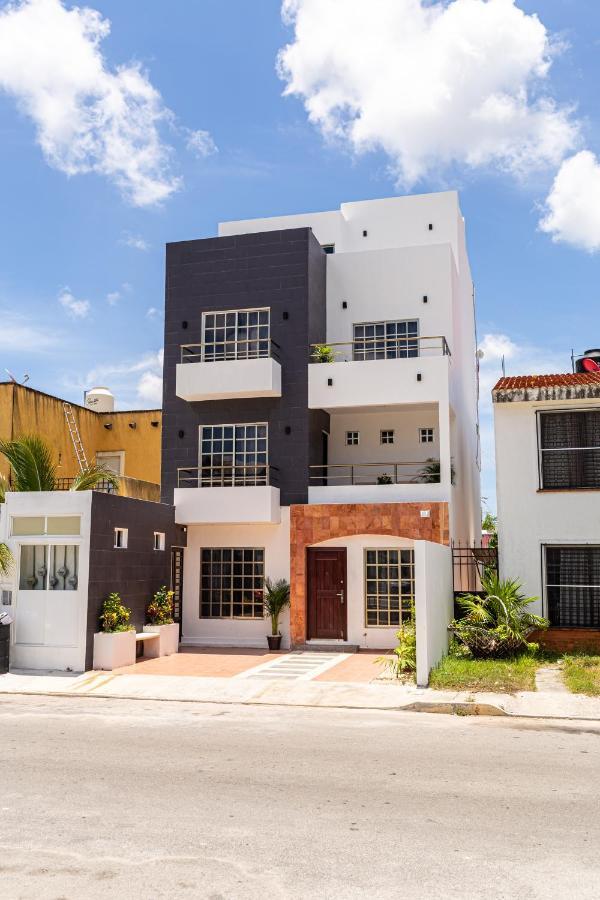Santa Fe Studios And Suites Cancún Exterior foto